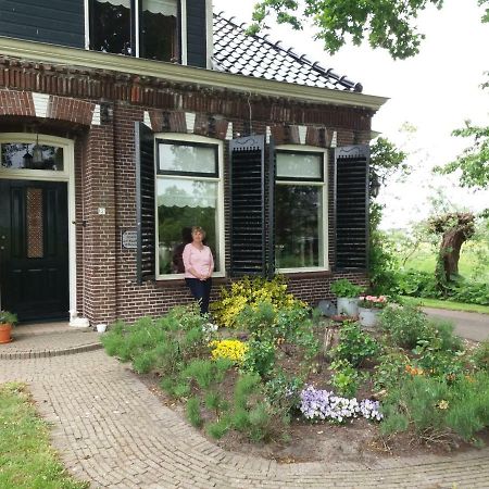 De Wylgepleats Bed and Breakfast Jutrijp Εξωτερικό φωτογραφία